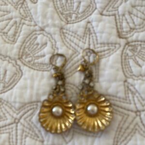 Gold Pearl Drop Earrings - Women's Fashion Jewelry